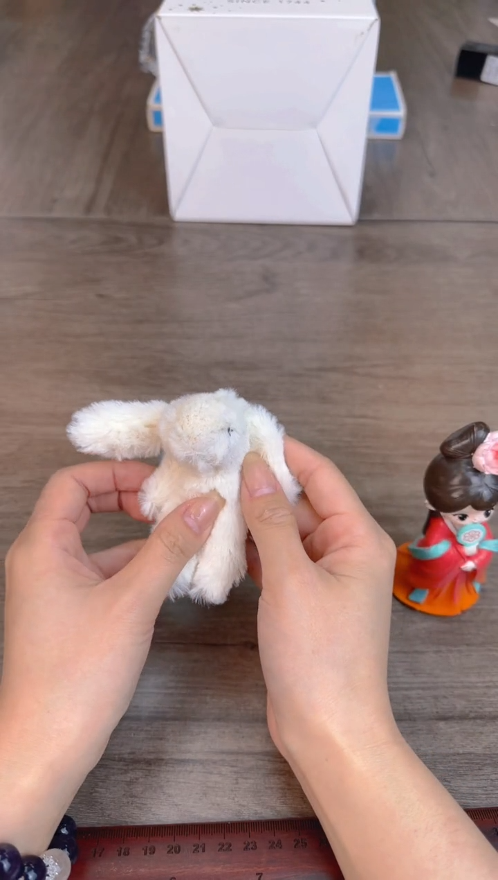 瓷片新号开播漏不停@@CQ1116