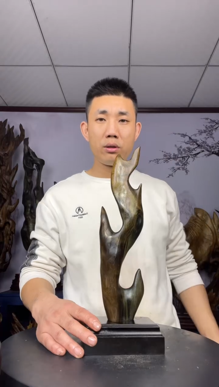 金丝楠木雕款忠金丝楠木工艺品摆件