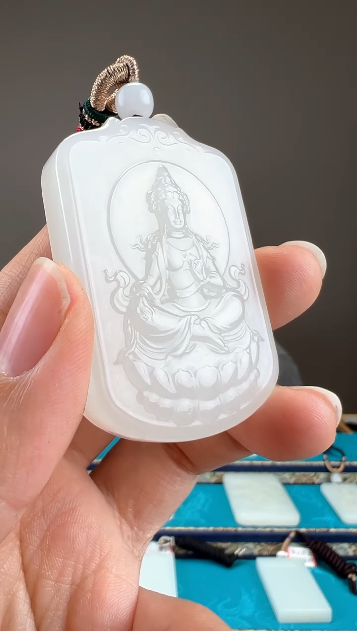 【闪购商品】和田玉颈饰未镶嵌1