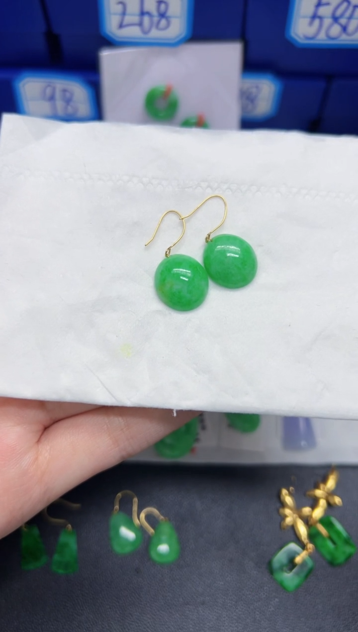【闪购商品】翡翠耳饰18K金镶嵌Y缅料A货/多样性发货/一件