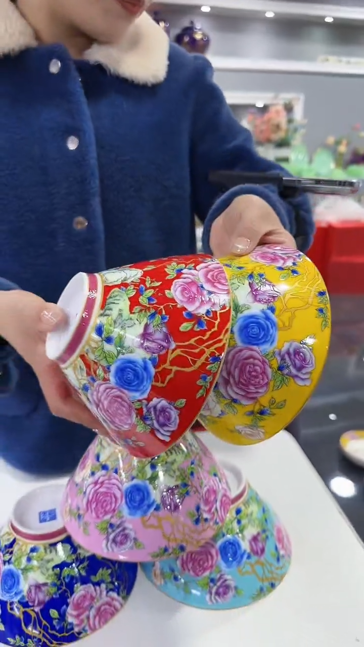 【闪购商品】瓷片斗笠碗6英寸面碗混色2个 