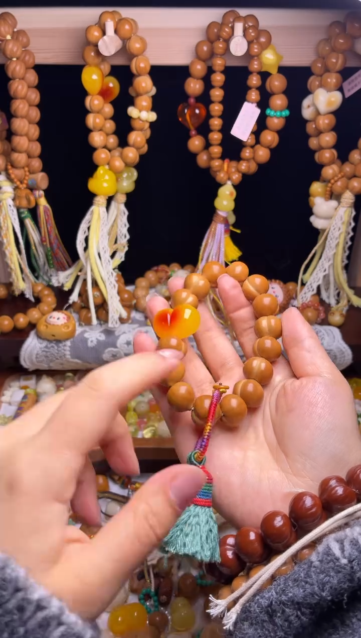 吊坠猴头核桃柯基流苏吊坠手串