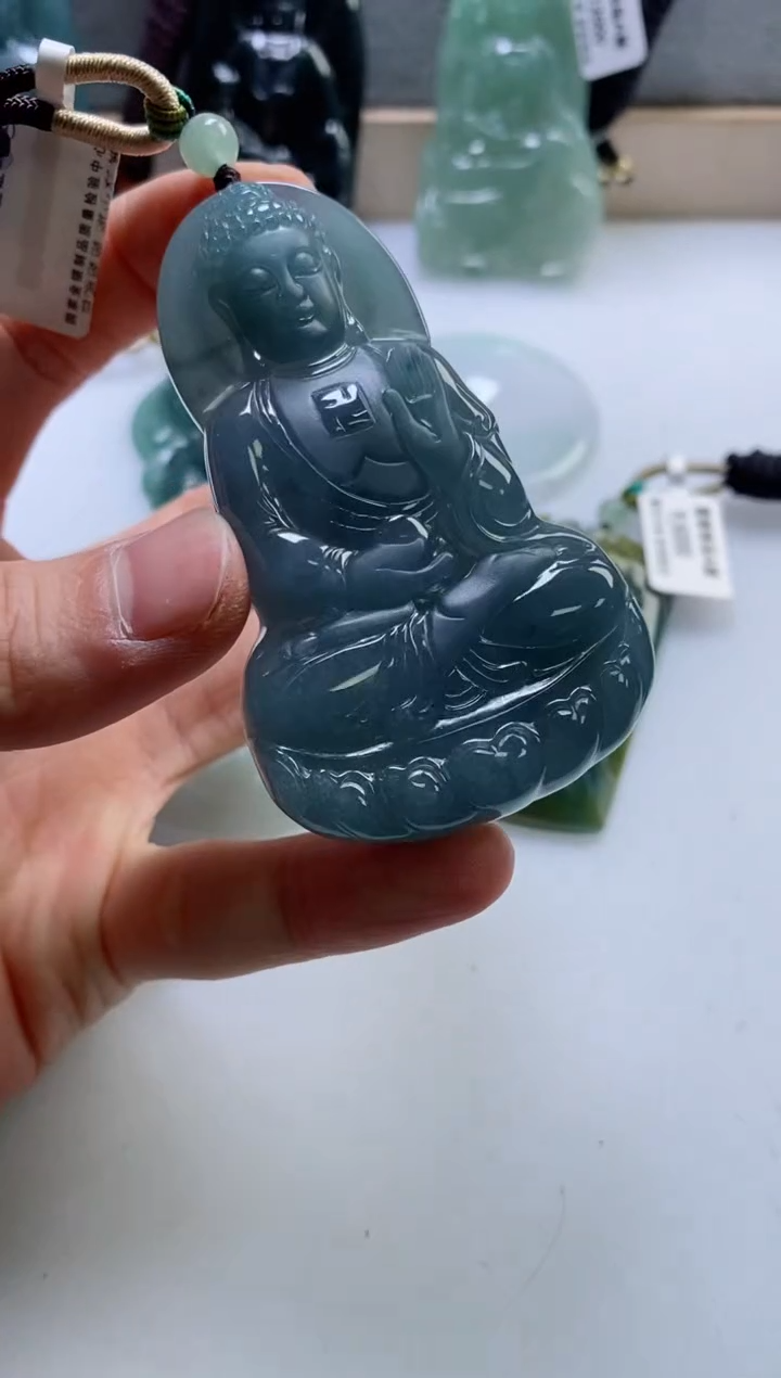 【闪购商品】翡翠挂件未镶嵌            