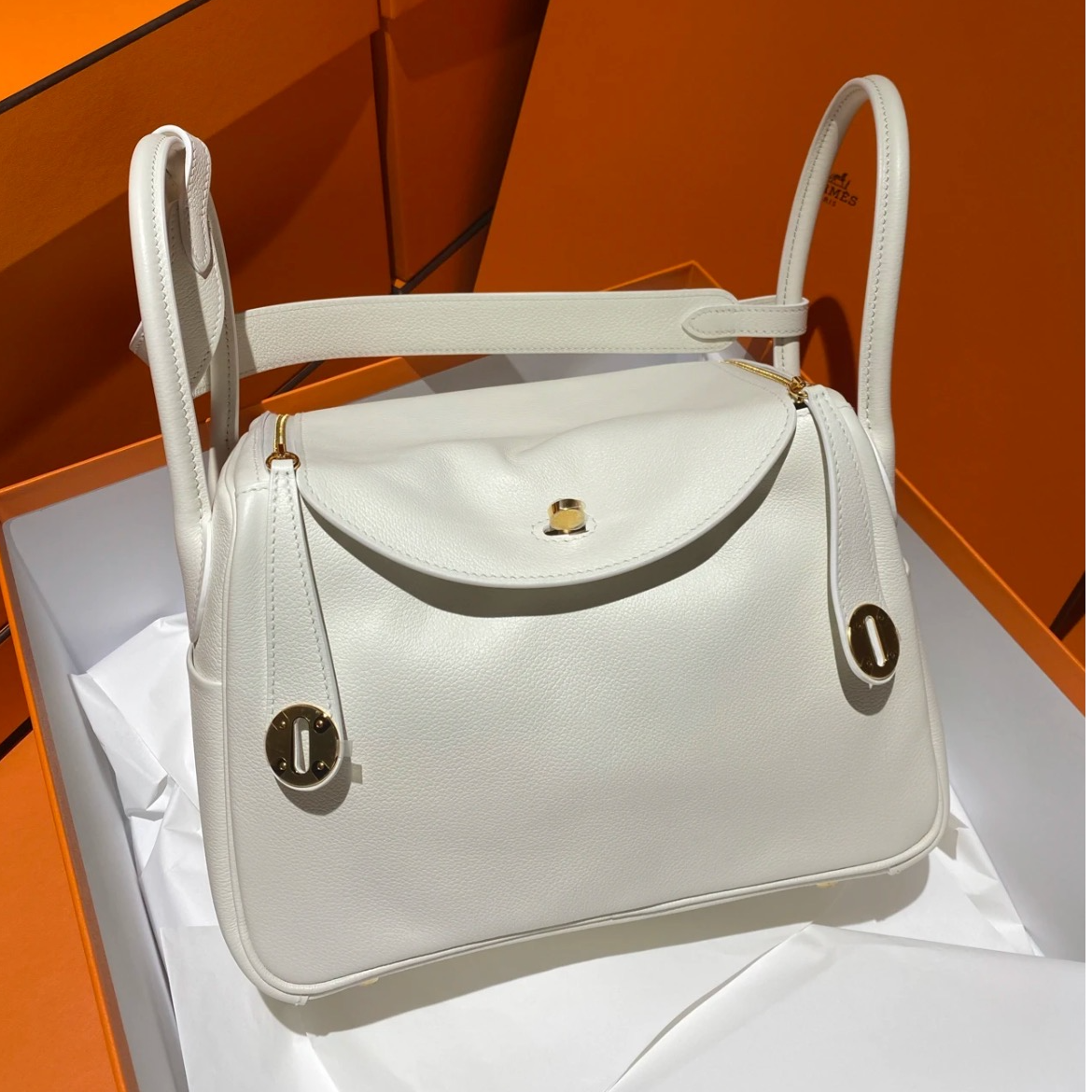 99新 Hermes/爱马仕 lindy26单肩包/新白色B刻