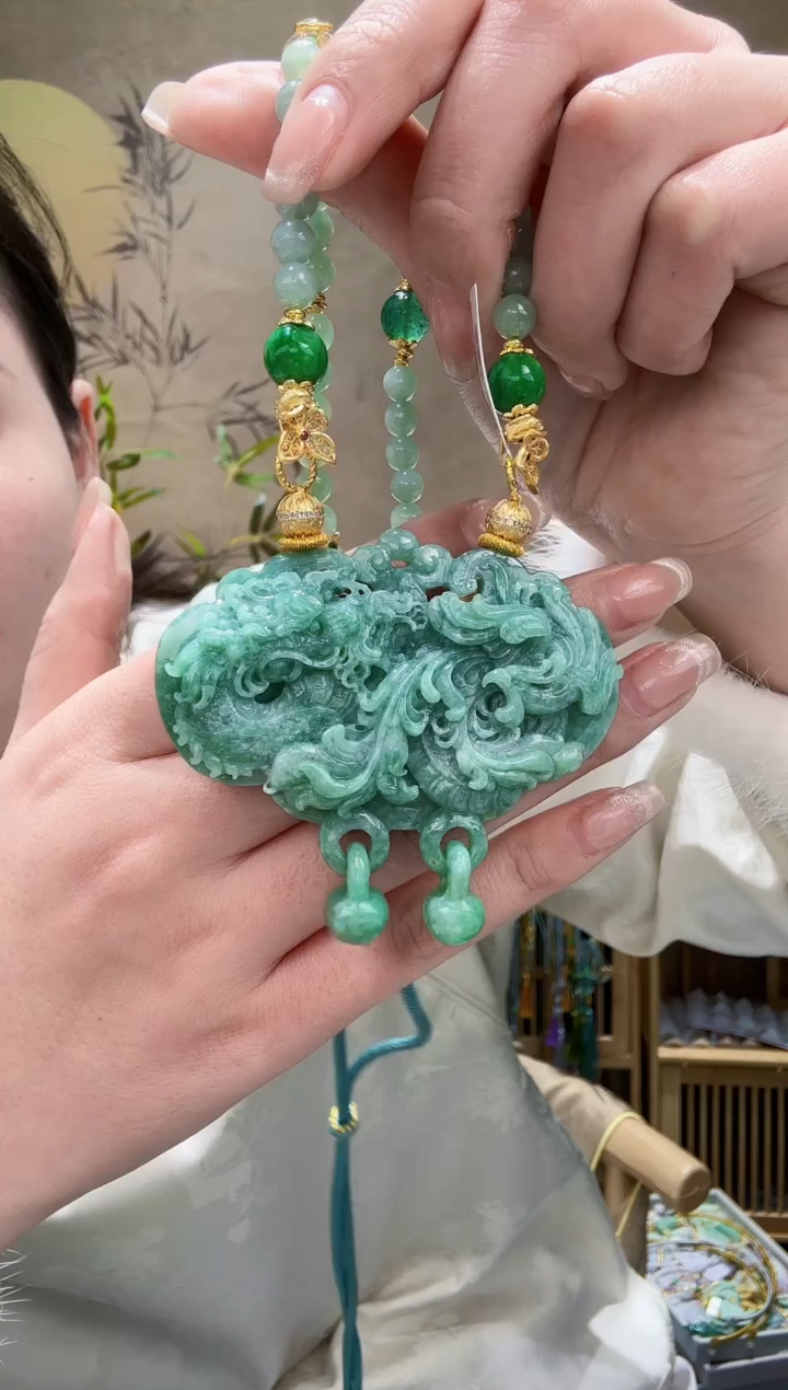 【闪购商品】翡翠颈饰未镶嵌吊坠