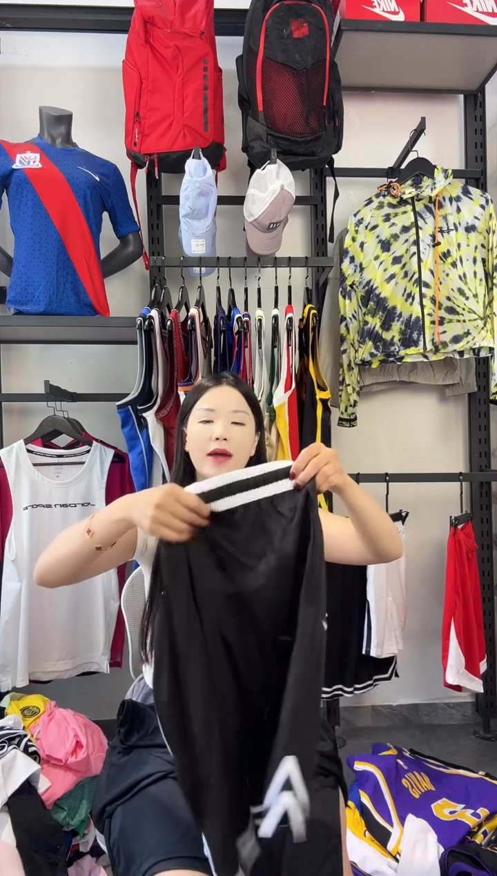 128编码 耐克卫衣服饰过款为准 尺码