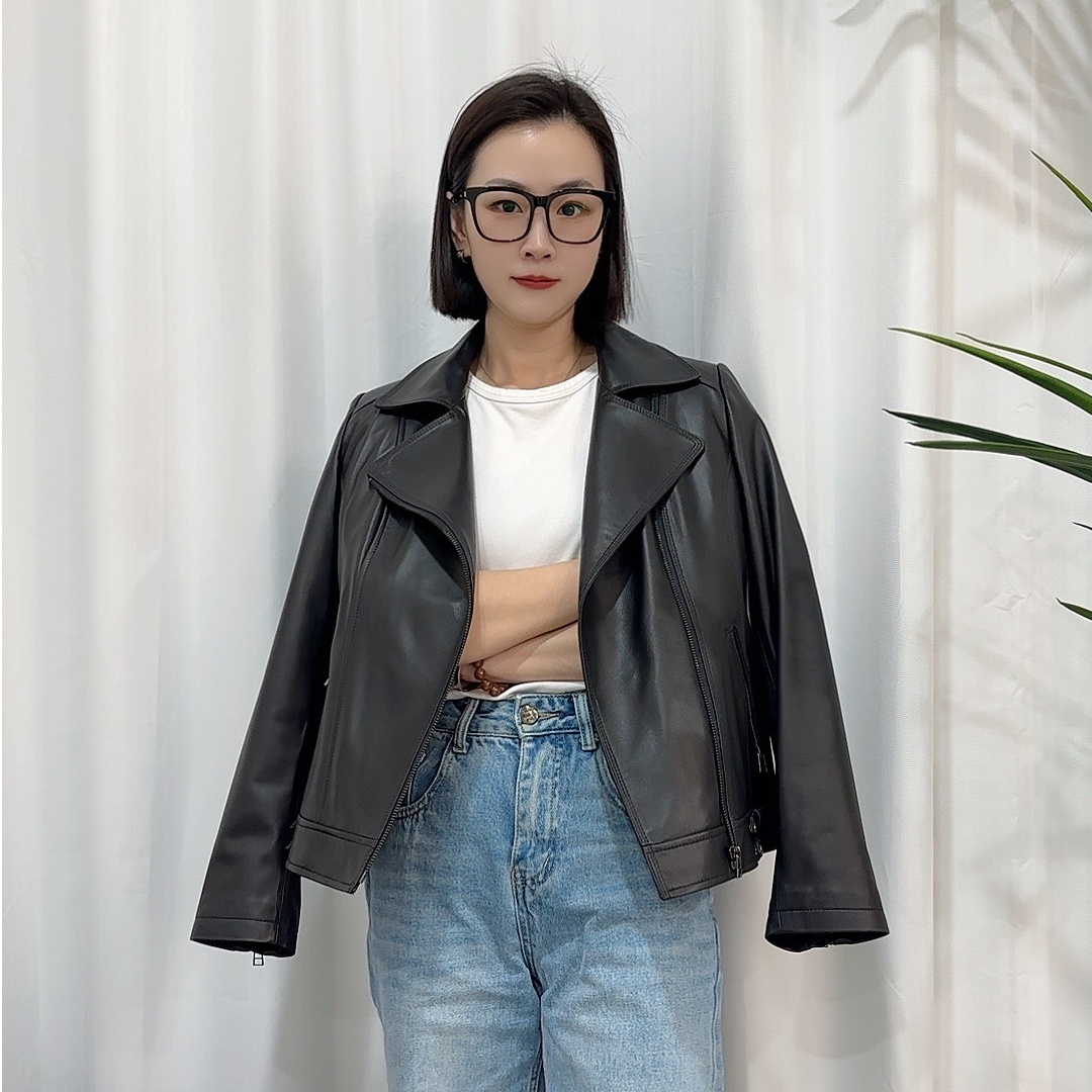 女士绵羊皮西服领机车时尚百搭外套皮衣