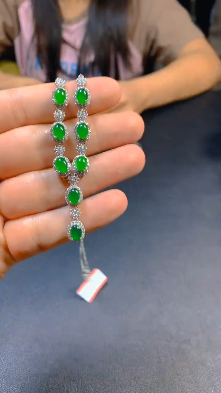 【闪购商品】翡翠套链未镶嵌0917514456多样性发一