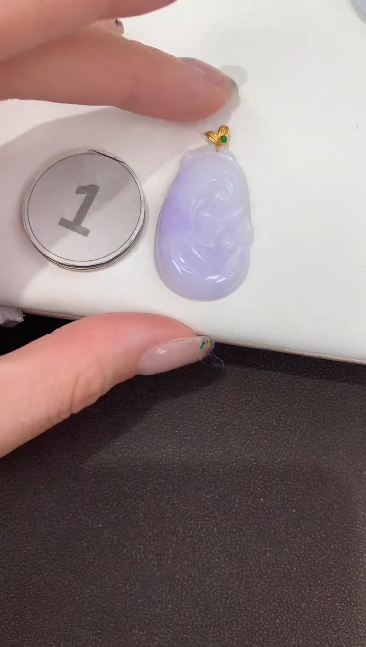 颈饰18K金镶嵌翡翠天然缅甸A货翡翠