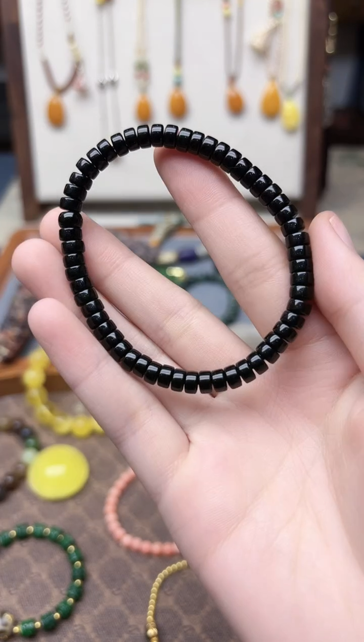 未镶嵌车挂玛瑙/玉髓玛瑙直切手串6mmZD