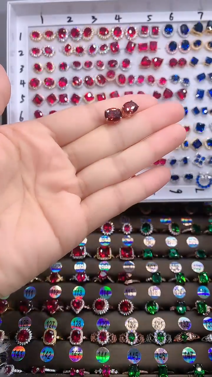 【闪购商品】石榴石（芬达石）耳饰银S925镶嵌玫瑰金8.10