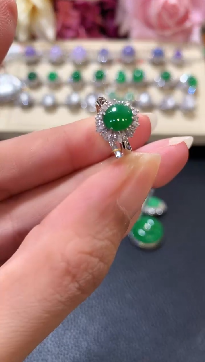 18K金镶嵌戒指翡翠z30 