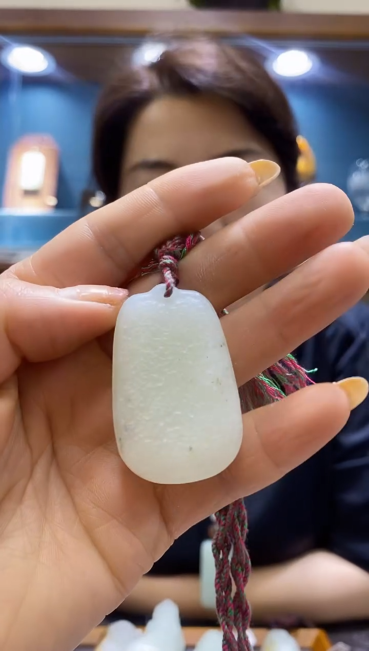 【闪购商品】和田玉吊坠未镶嵌吊坠