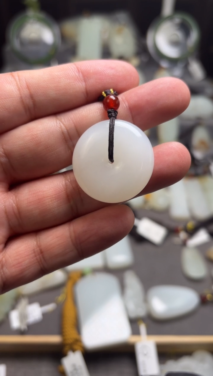 【闪购商品】和田玉挂件未镶嵌平安扣