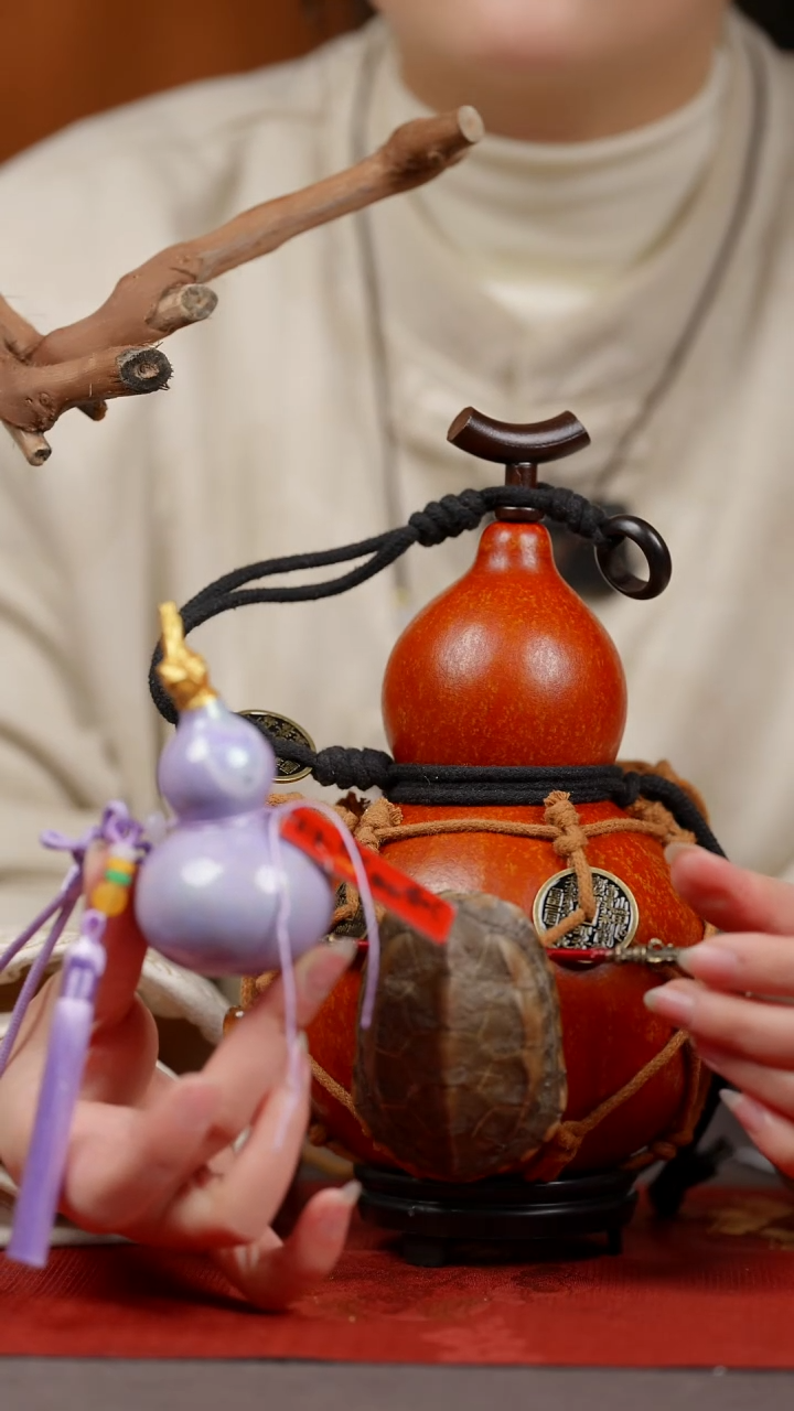 【闪购商品】1970大漆酒葫芦一物一拍