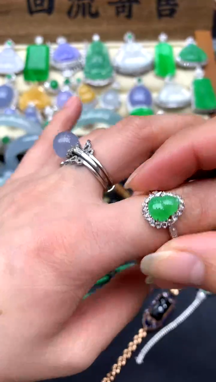 【闪购商品】翡翠戒指18K金镶嵌226-中国好珍宝