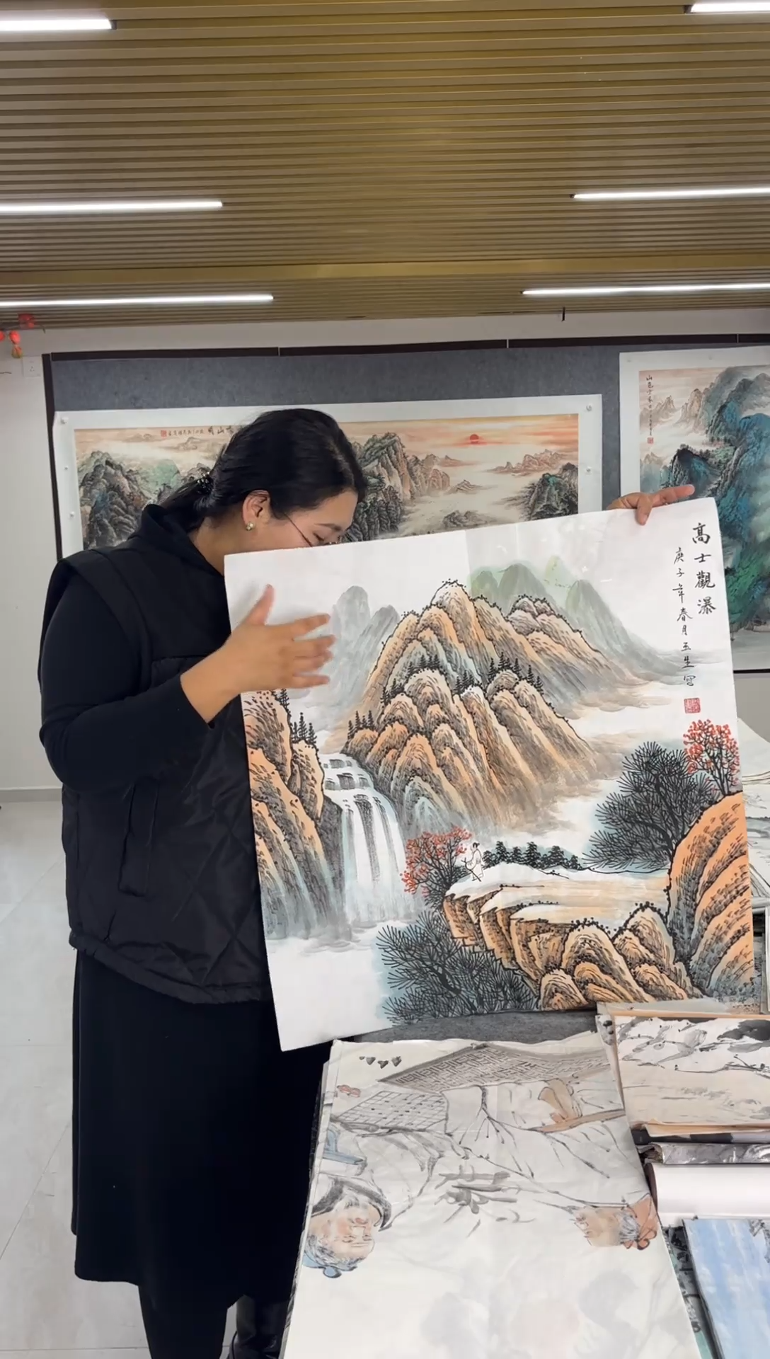 国画丹青专属福利-高士观瀑