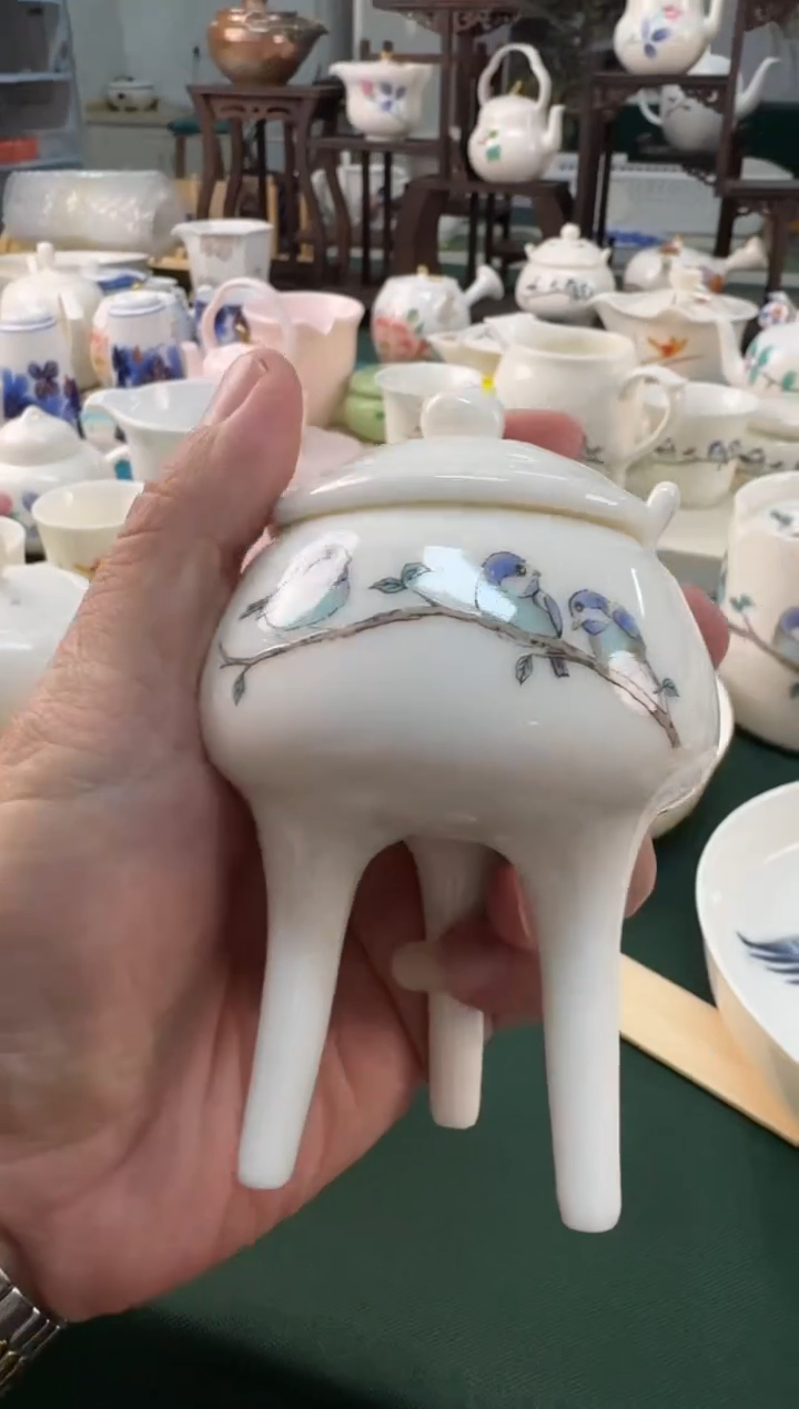 【闪购商品】瓷器 ······.......