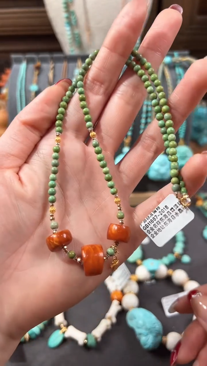 【闪购商品】绿松石颈饰18K金镶嵌绿松石项链