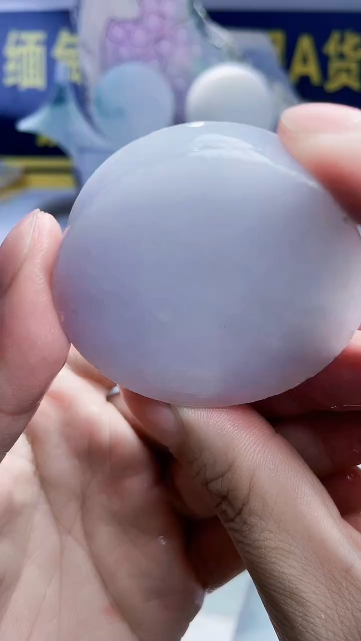 翡翠未镶嵌颈饰翡翠560