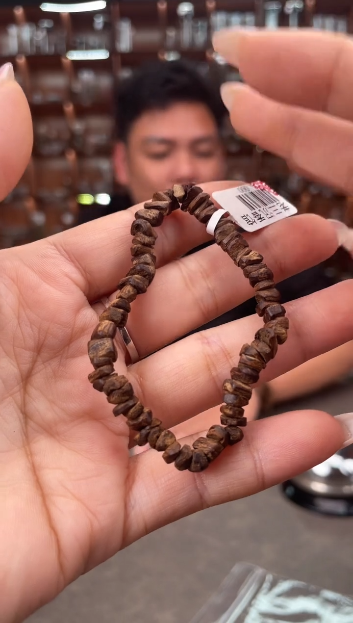 【闪购商品】沉香手串35号沉水老惠安多样性发一条
