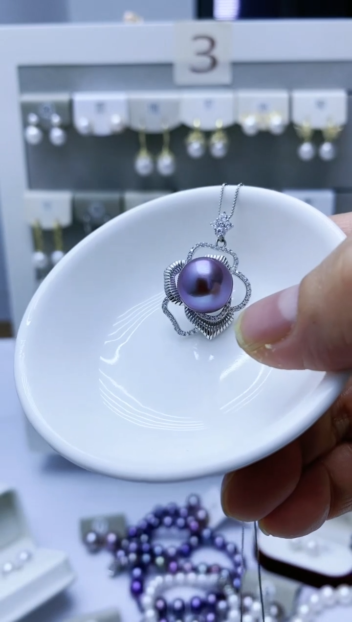 【闪购商品】淡水珍珠耳饰银S925镶嵌山茶花吊坠