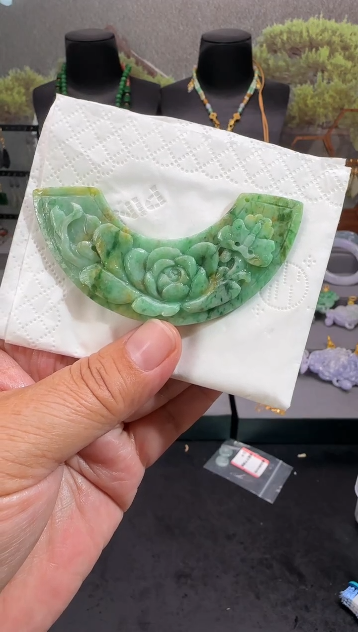【闪购商品】定制翡翠未镶嵌牌子