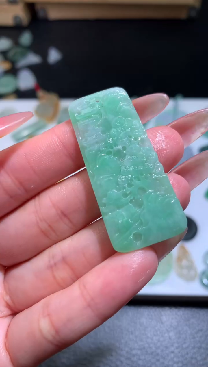 【闪购商品】定制翡翠未镶嵌、山水