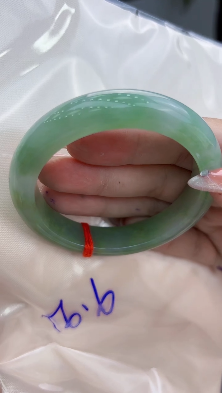 【闪购商品】翡翠手镯未镶嵌翡翠手镯