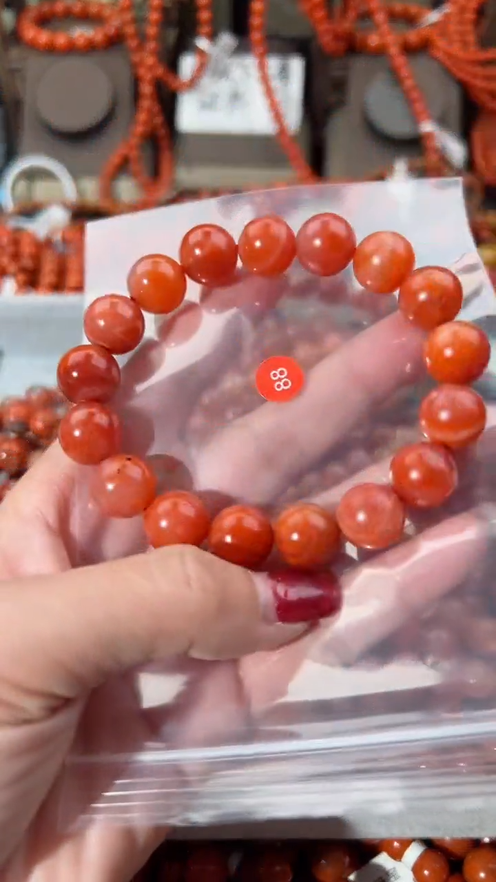 【闪购商品】南红玛瑙手串未镶嵌12+