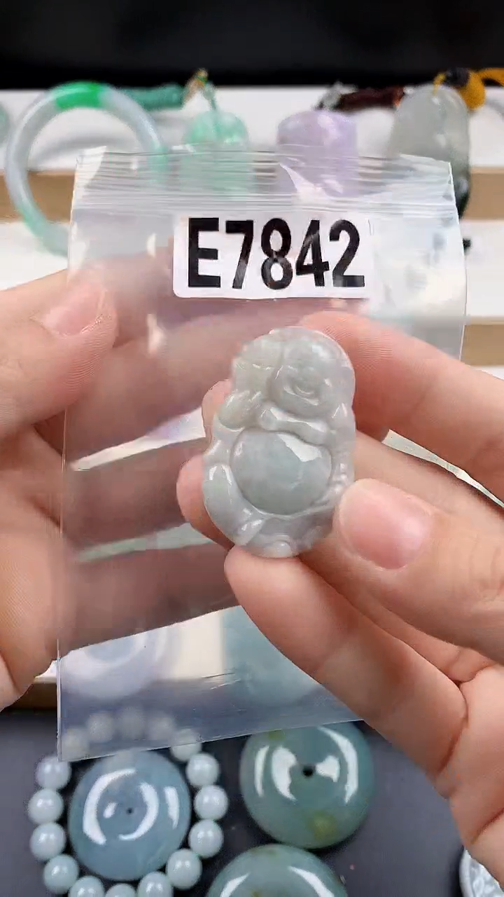 颈饰未镶嵌翡翠天然翡翠吊坠挂件