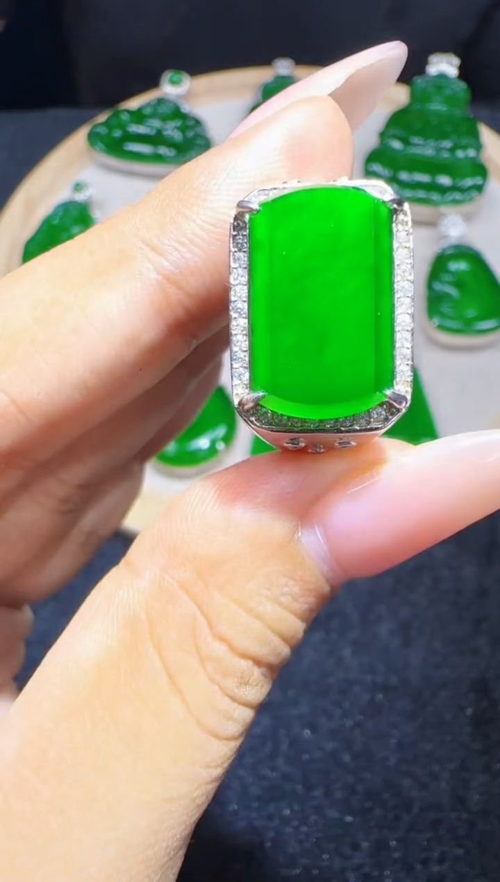 未镶嵌定制翡翠翡翠戒指126