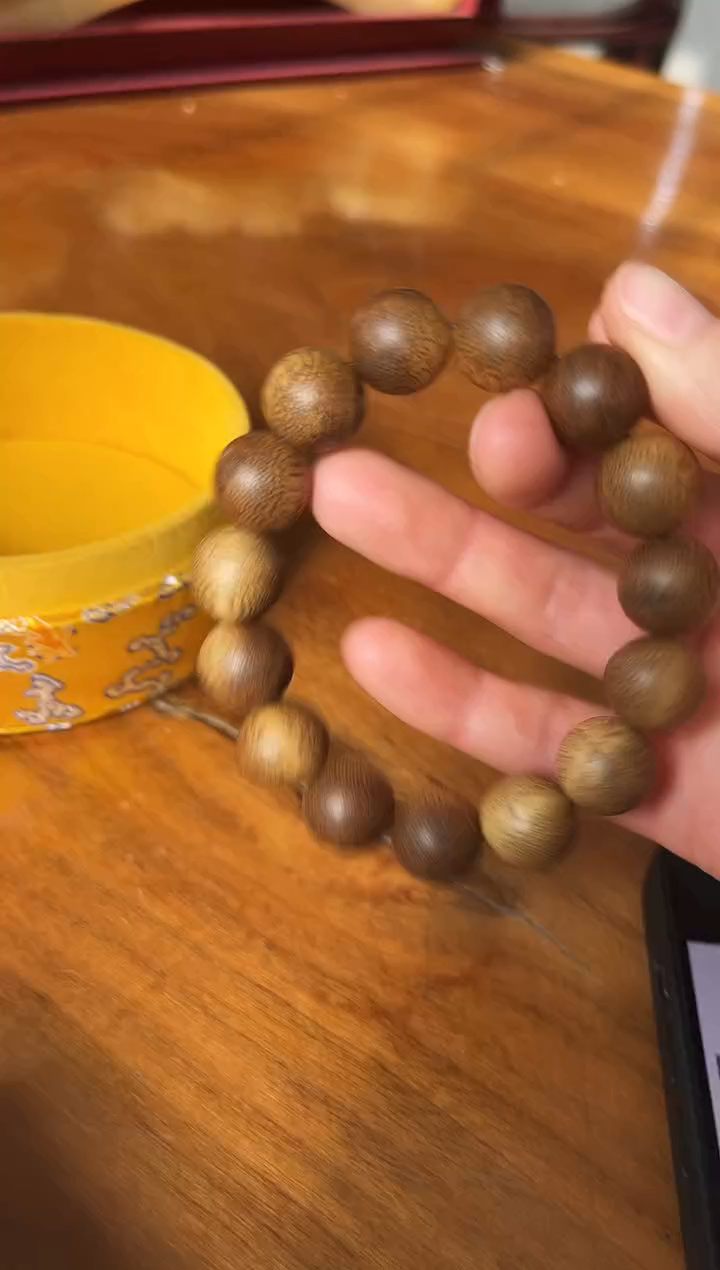 【闪购商品】沉香手串C001天然野白奇楠卡14沉香手串