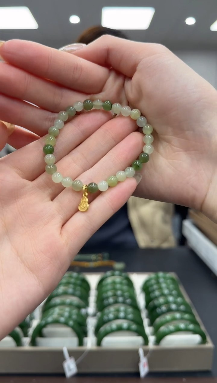 未镶嵌手链和田玉多样性发其一zj多宝