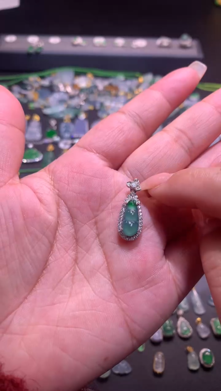 【闪购商品】翡翠吊坠(不含链)银S925镶嵌1