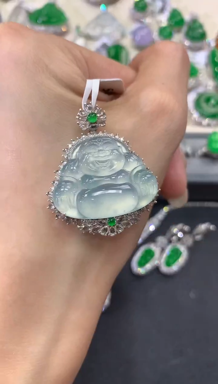 【闪购商品】翡翠吊坠(不含链)18K金镶嵌w100         