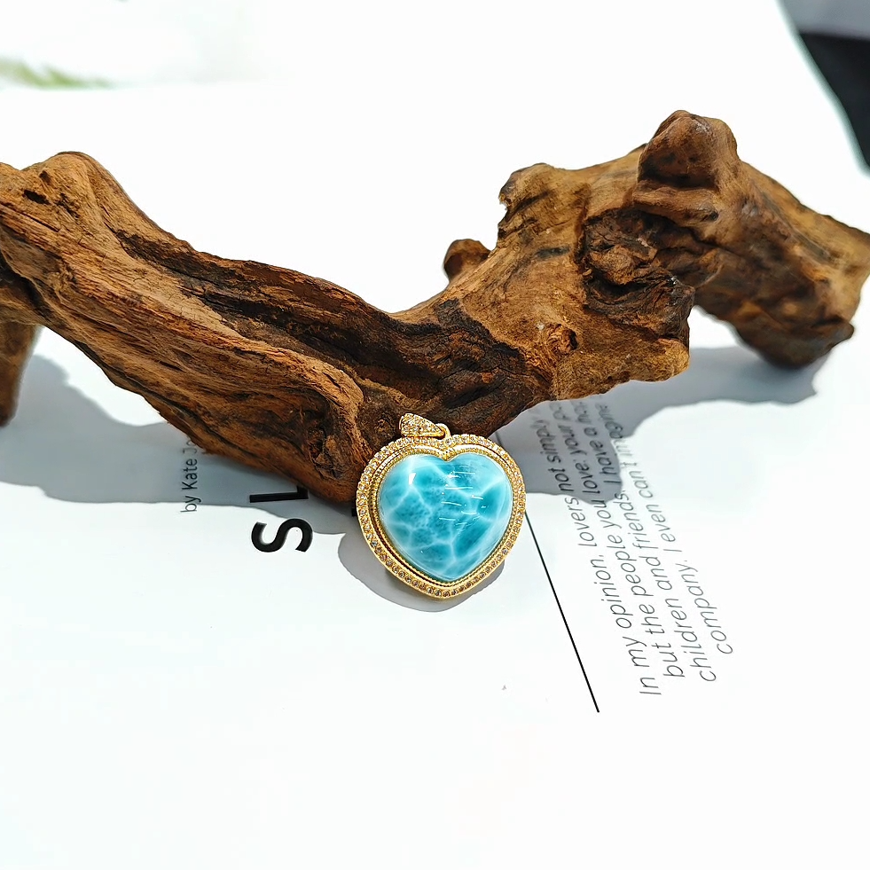 海纹石爱心吊坠 18k金 2075 多样性发一件