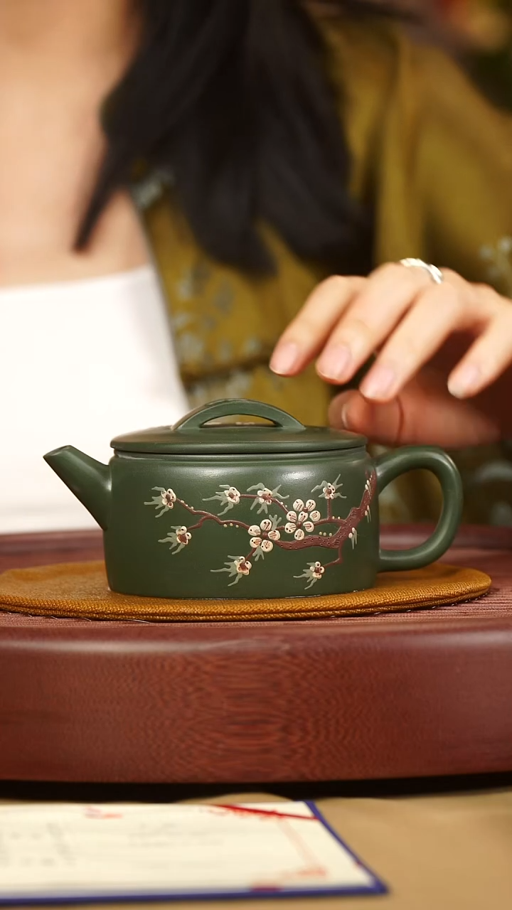 茶壶紫砂宜兴紫砂六月茶器