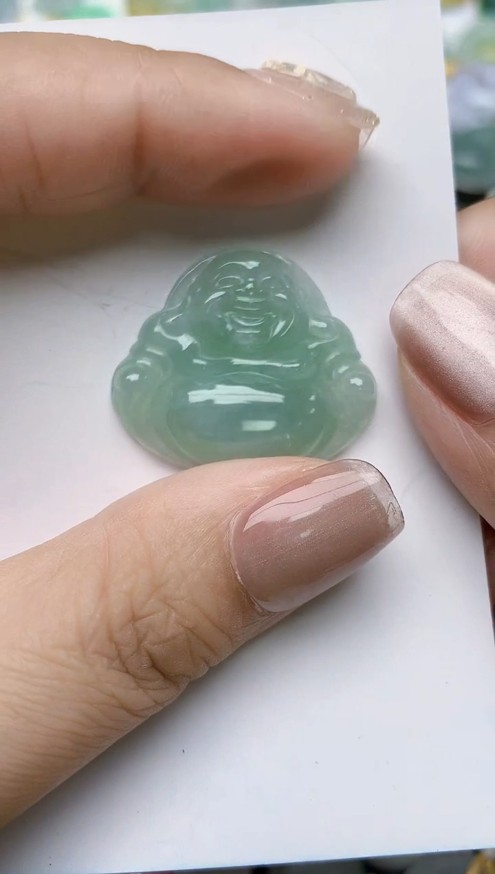 翡翠未镶嵌颈饰天然缅甸A货翡翠