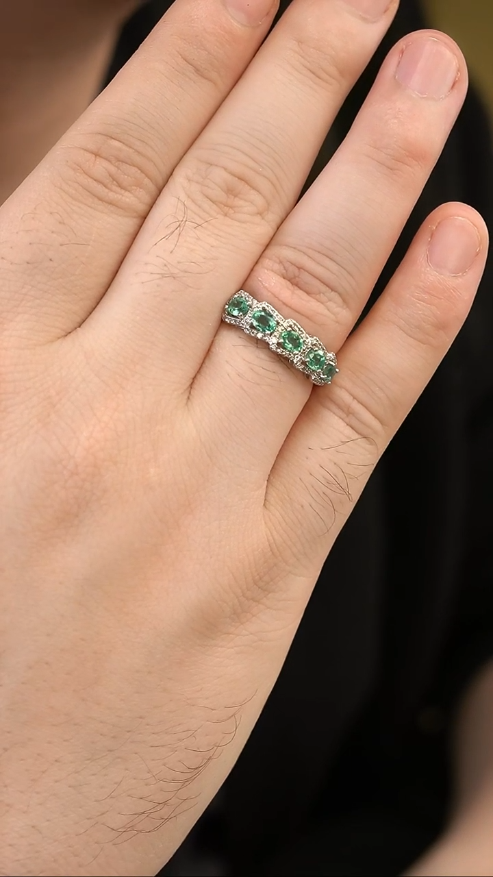 【闪购商品】祖母绿戒指银S925镶嵌祖母绿戒指