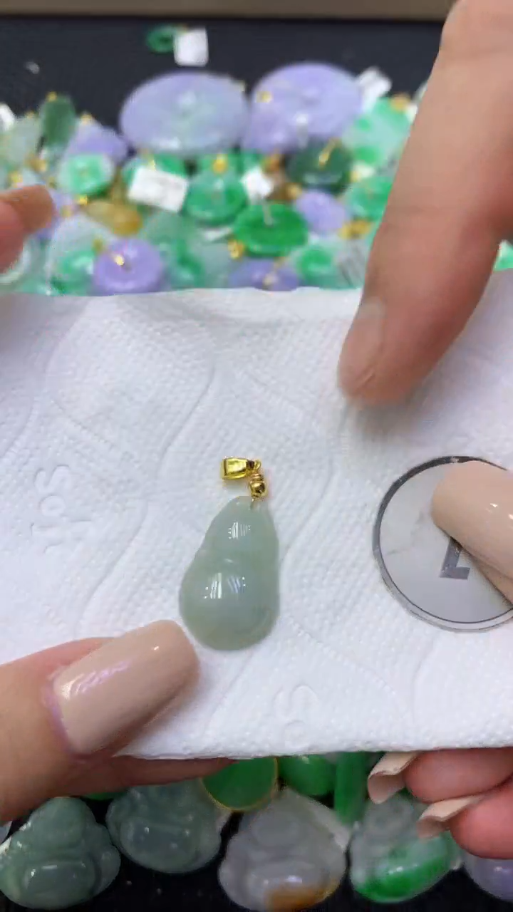 颈饰未镶嵌翡翠天然缅甸翡翠A货