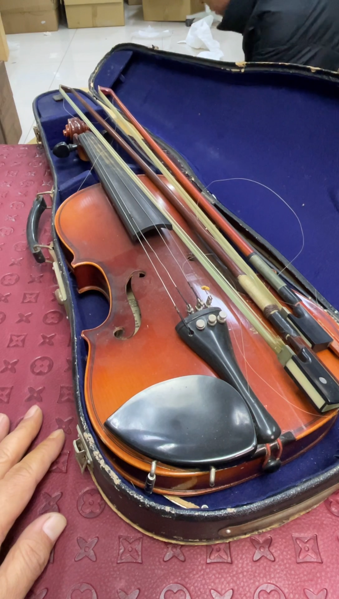 默认微瑕，no退no换，介意勿拍