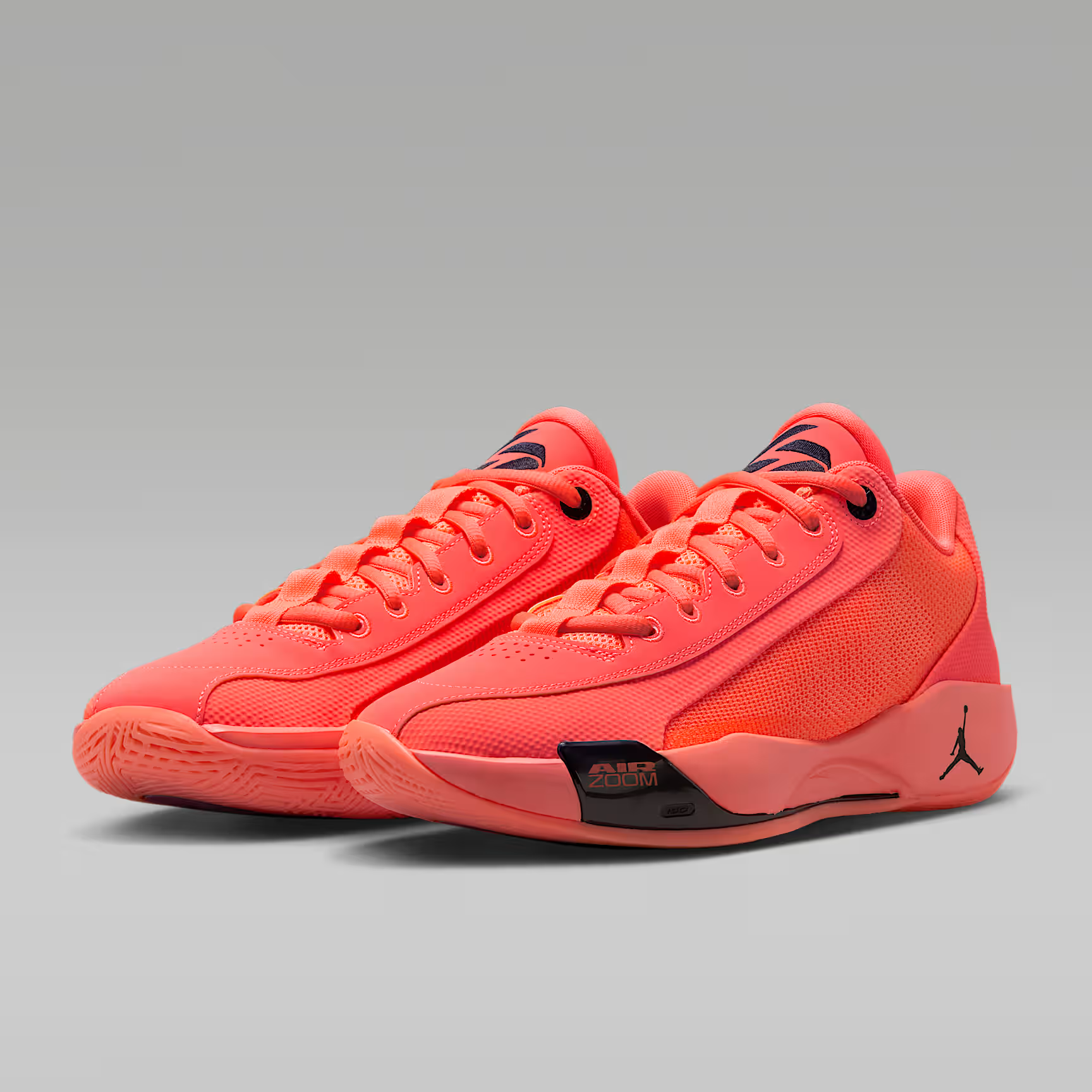 耐克/NIKE东契奇Luka .77PF男子篮球鞋 HF0819800