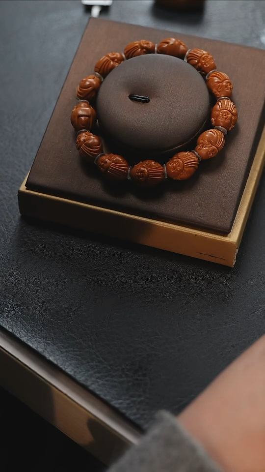 【闪购商品】橄榄核吊坠梦梦精品核雕