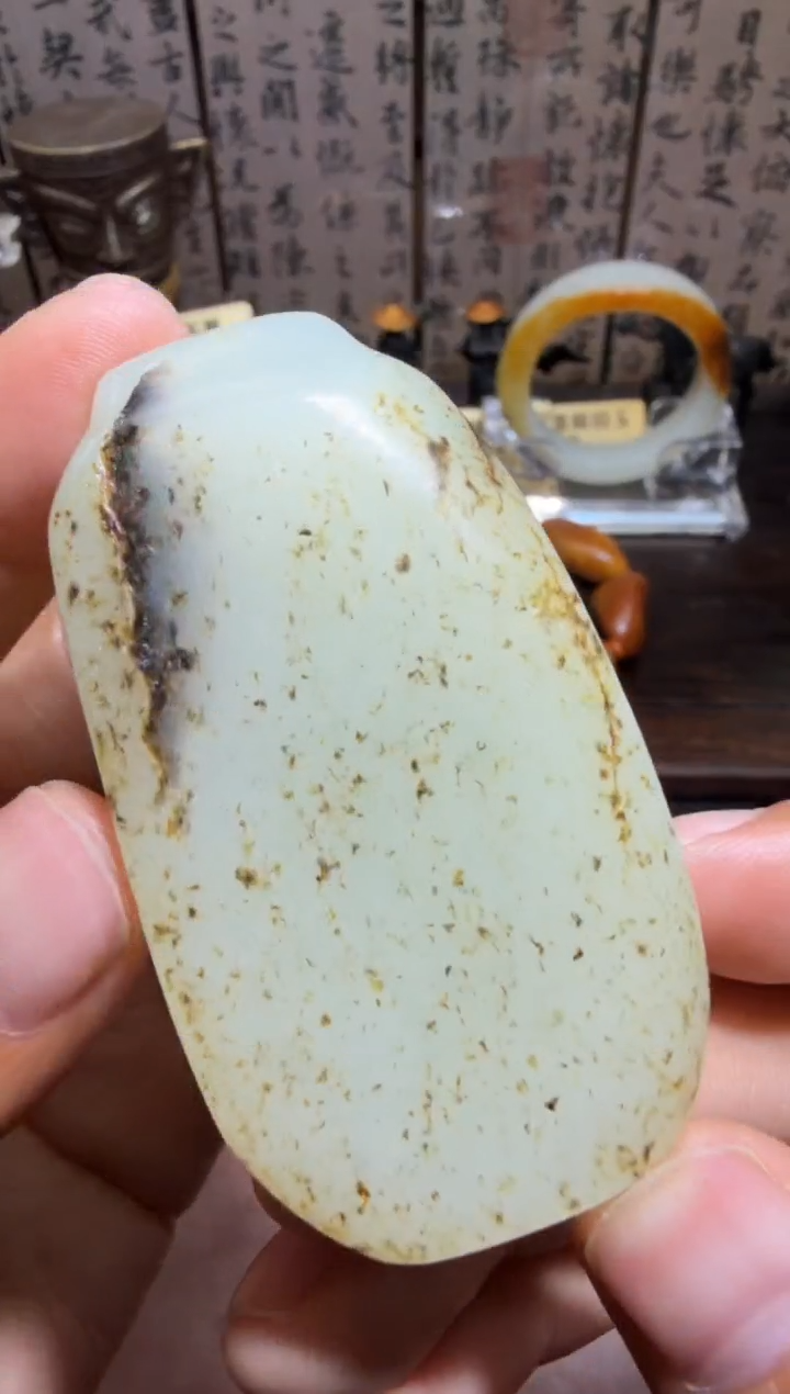 未镶嵌和田玉挂件和田玉