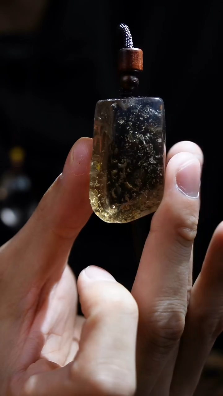 吊坠(赠链)未镶嵌水晶水晶