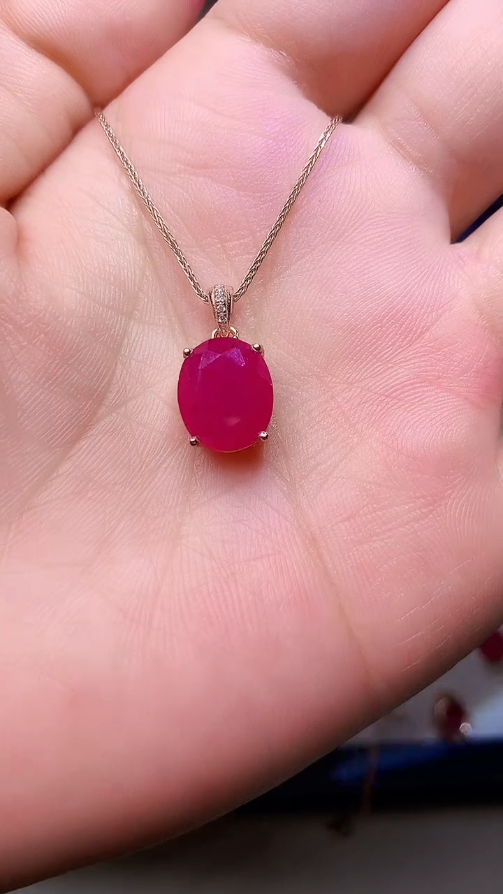【闪购商品】红宝石吊坠(赠链)银S925镶嵌000
