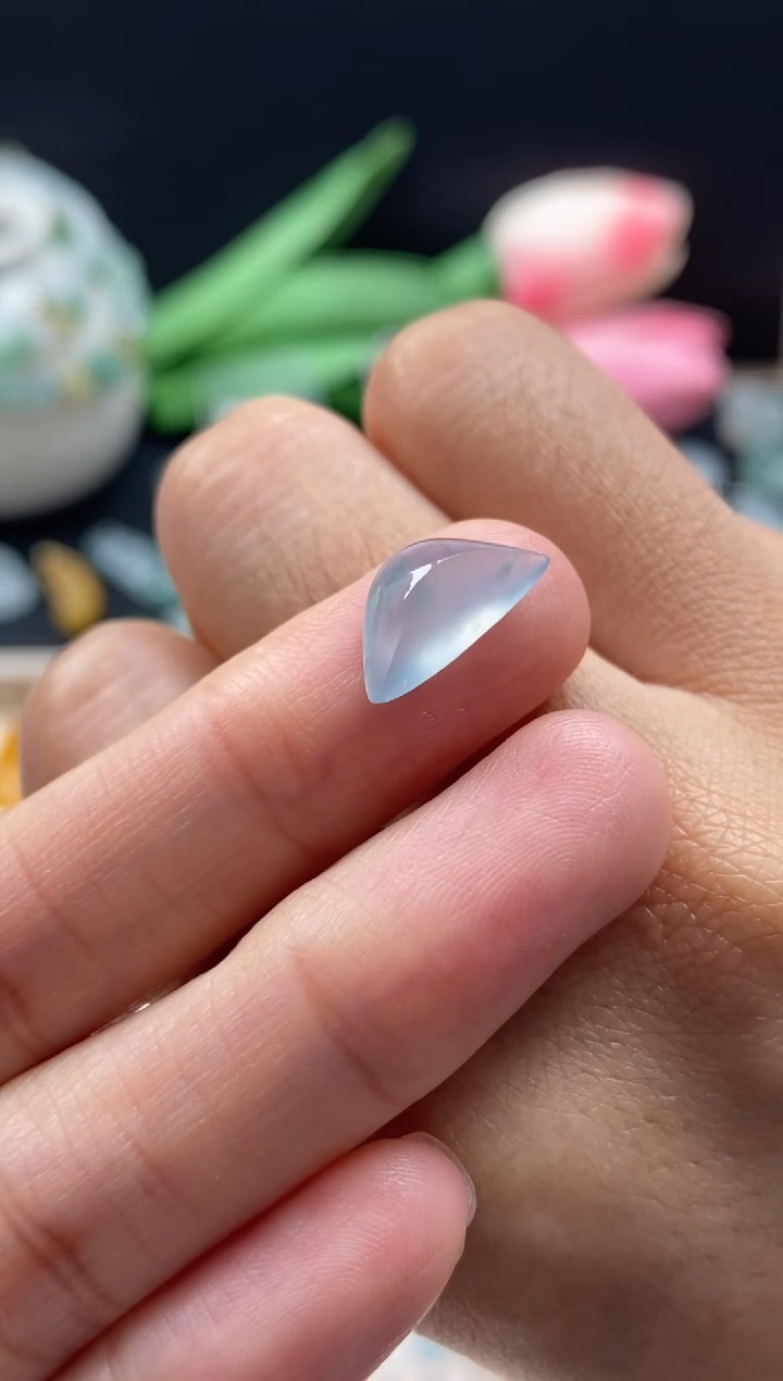 【闪购商品】翡翠颈饰未镶嵌翡翠冰晴飘花随型