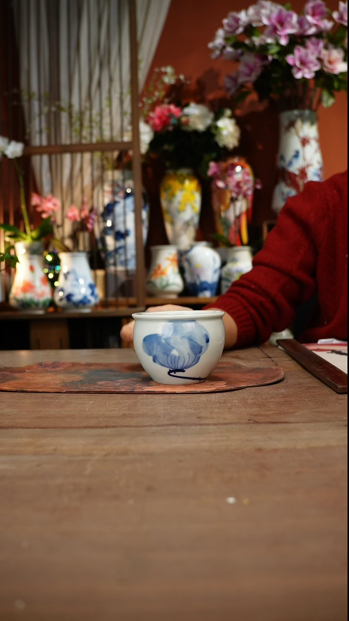 当代高温釉下彩手绘陶瓷餐具