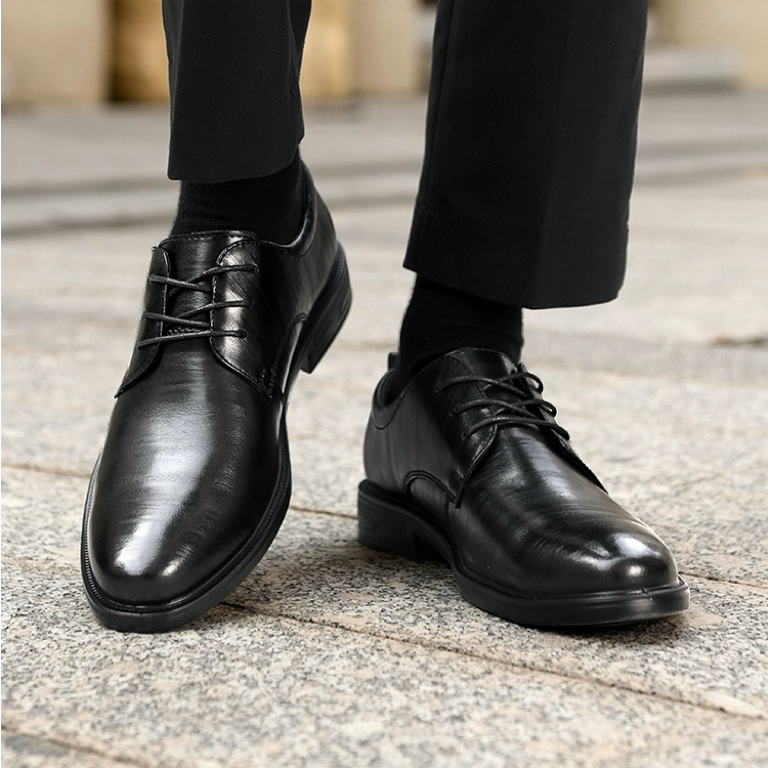 H008商场撤柜扣标头层牛皮商务男士皮鞋2025新款正装尖头增高皮鞋